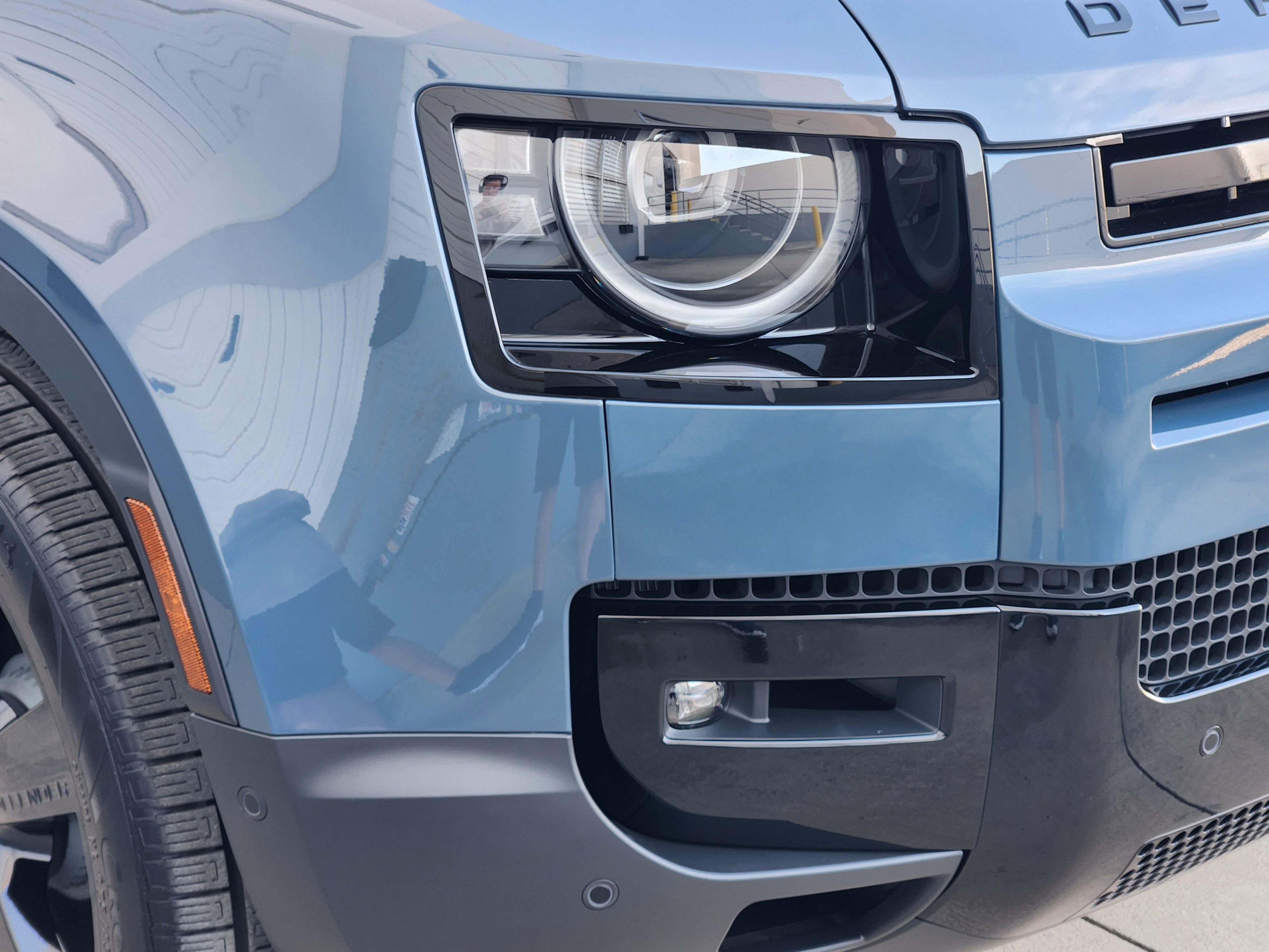 New 2026 Land Rover Defender 110 S image 8