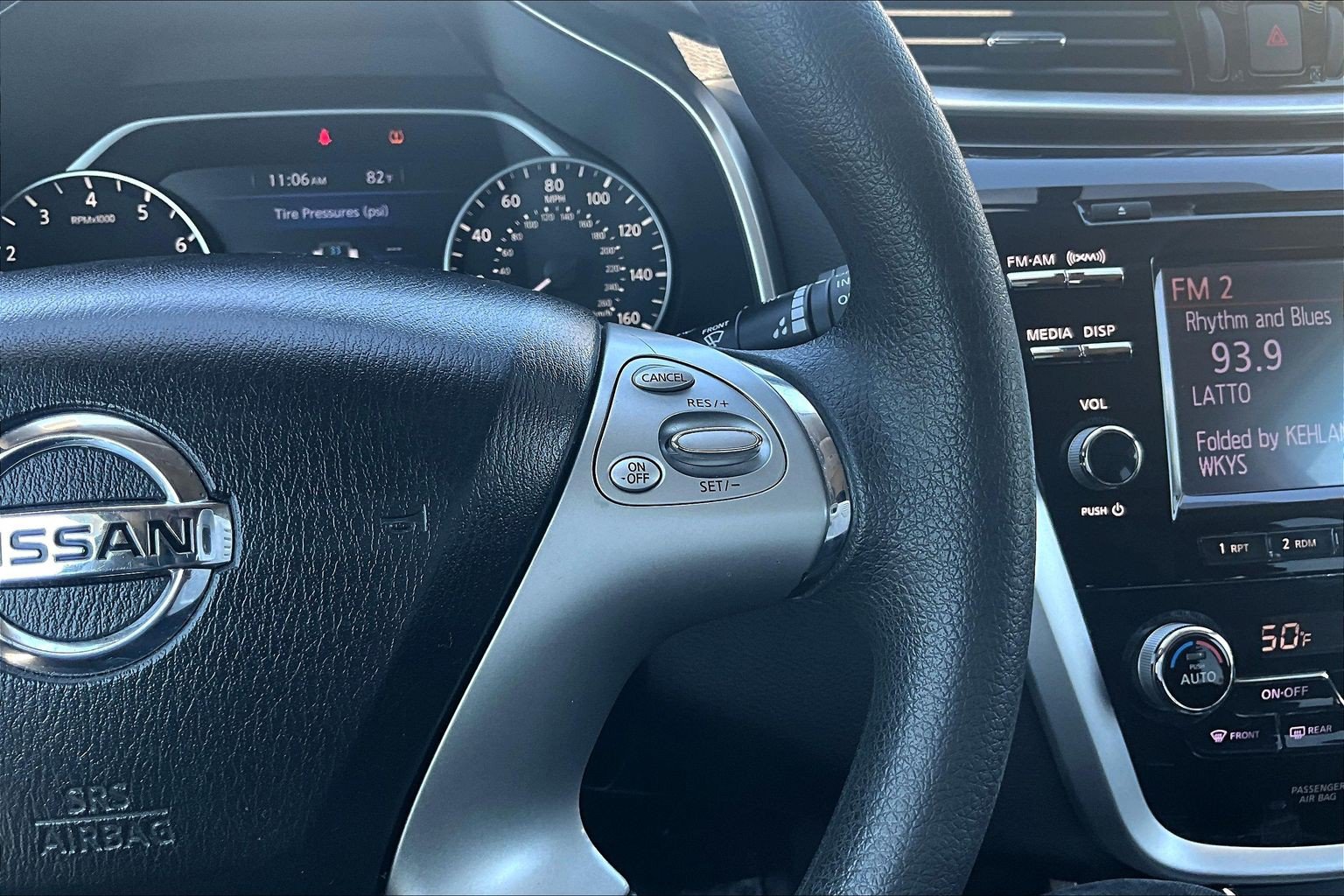 Used 2015 Nissan Murano S AWD/4WD image 21