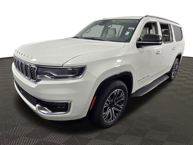 Used 2024 Jeep Wagoneer L Series II w/ Flexible Seating Group video 3