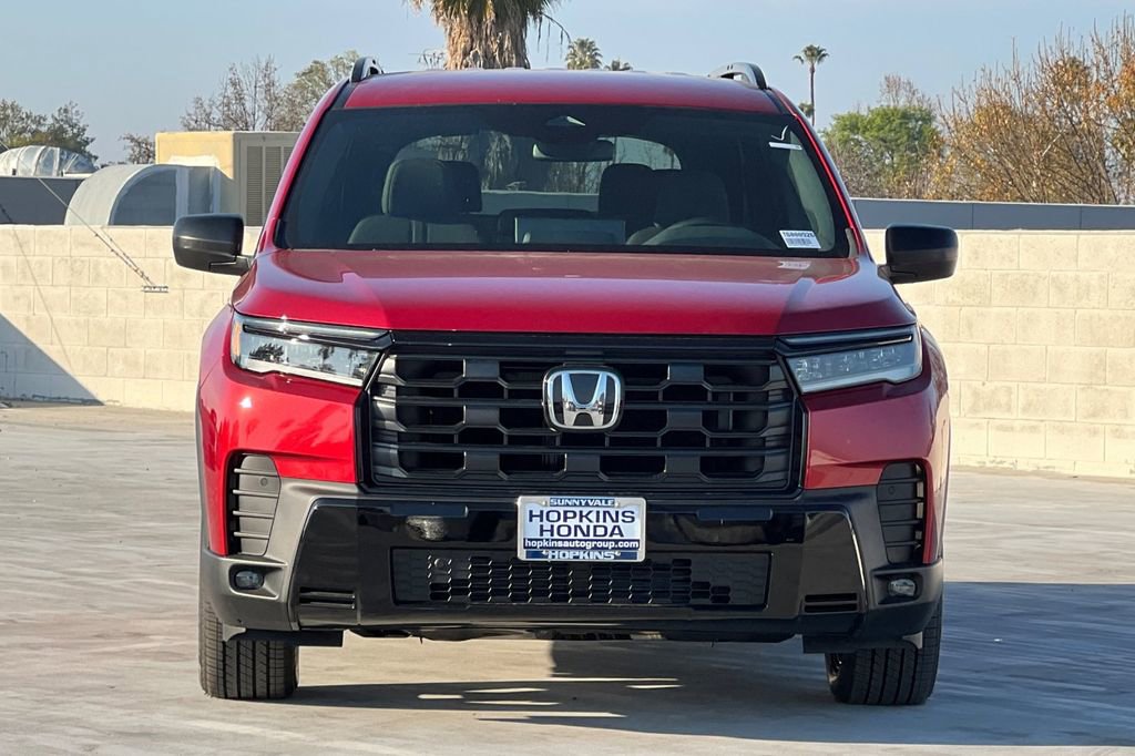 New 2026 Honda Pilot Sport image 2