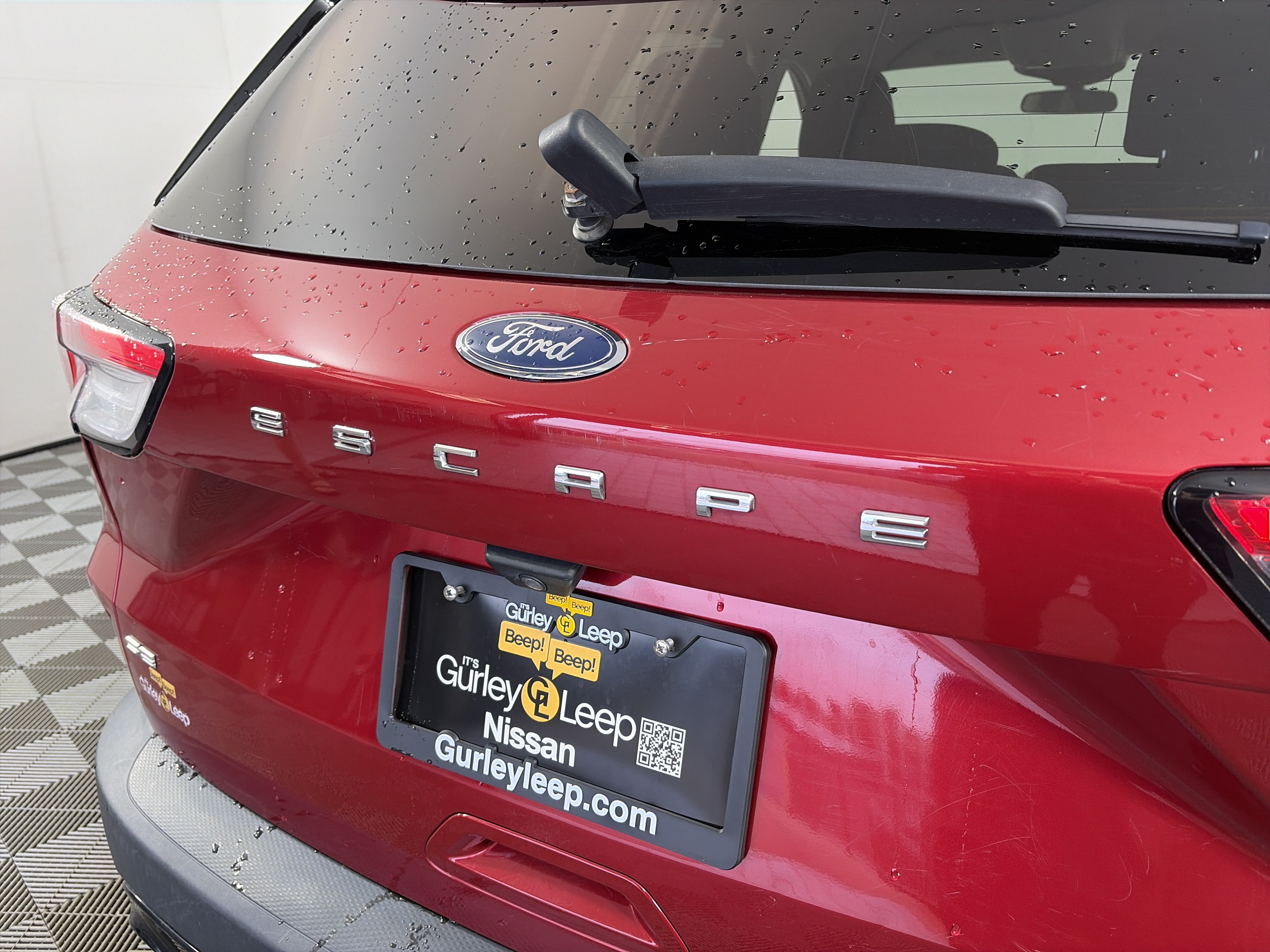 Used 2022 Ford Escape SE w/ SE Sport Appearance Package AWD/4WD image 16