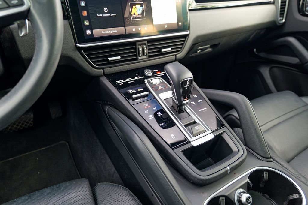 Used 2023 Porsche Cayenne Platinum Edition AWD/4WD image 54
