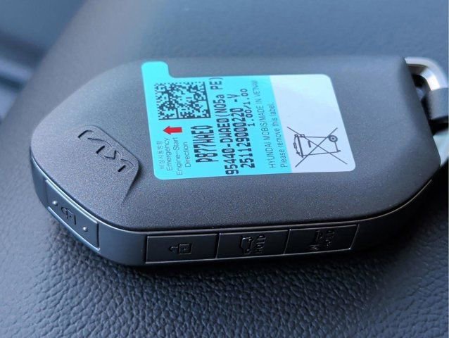 New 2026 Kia Sportage EX image 35