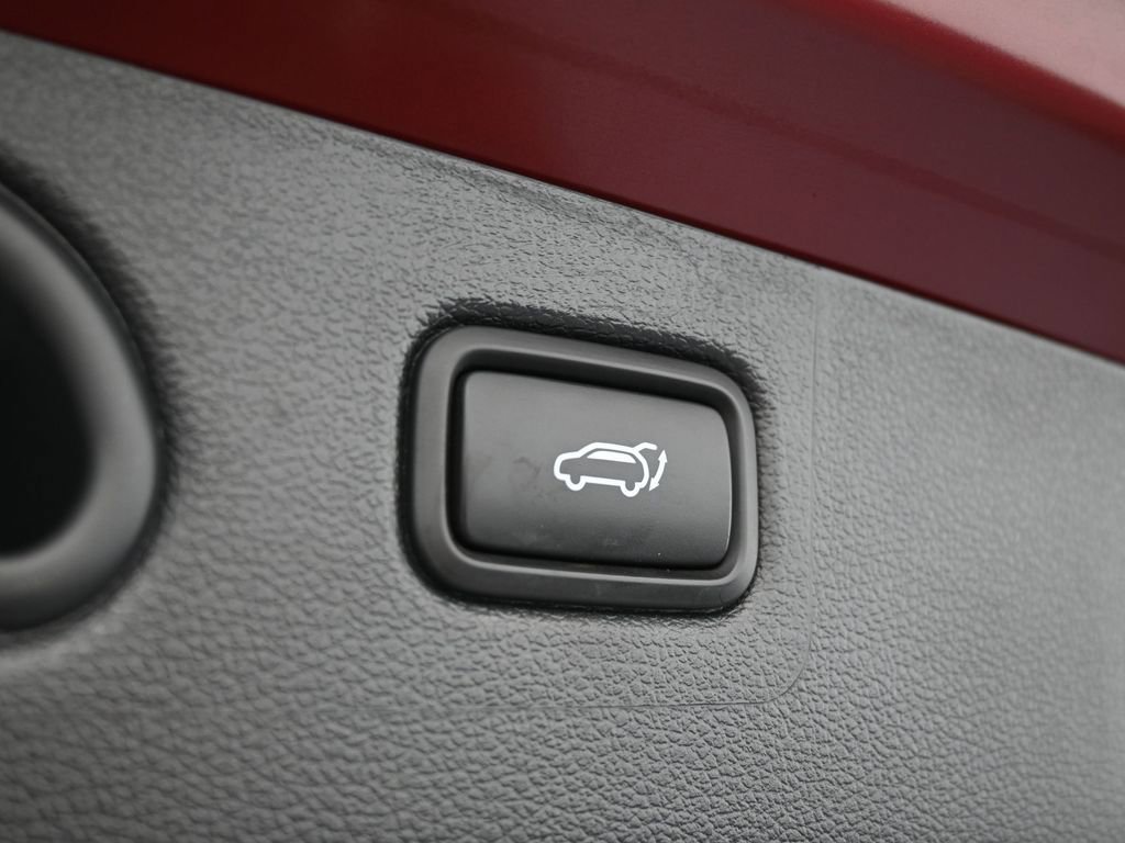 Used 2020 Hyundai Tucson Sport w/ Cargo Package image 38