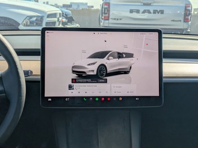 Used 2023 Tesla Model Y Long Range image 16