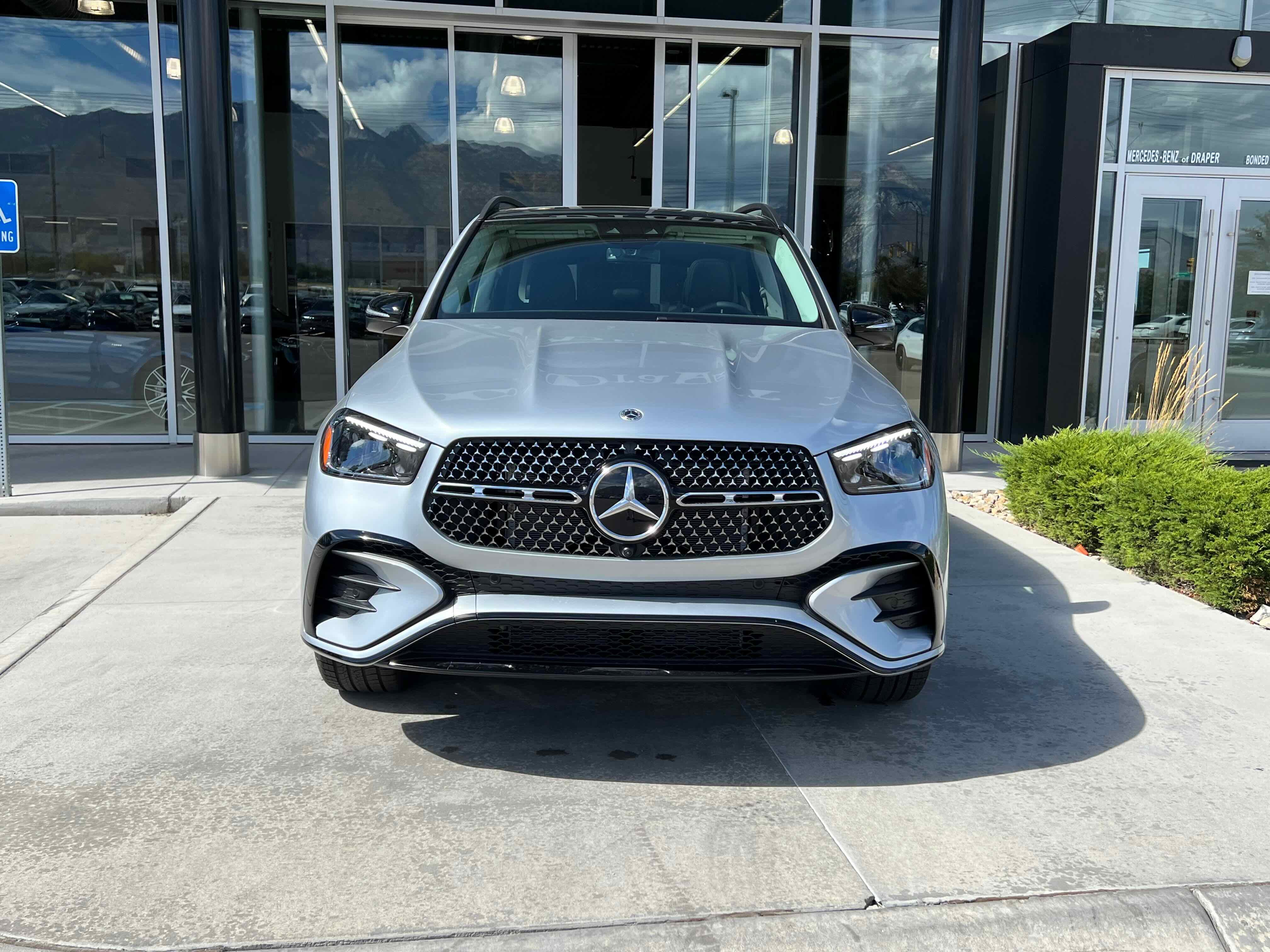 New 2026 Mercedes-Benz GLE 450 4MATIC image 2