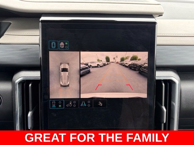 Used 2026 GMC Acadia Elevation FWD image 25