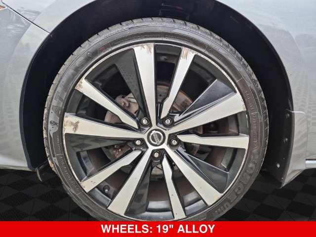 Used 2019 Nissan Altima 2.5 SR w/ SR Premium Package AWD/4WD image 10
