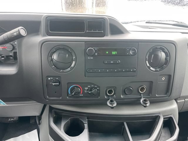 Used 2017 Ford E-450 and Econoline 450 Super Duty w/ Power Windows & Locks Group RWD image 12