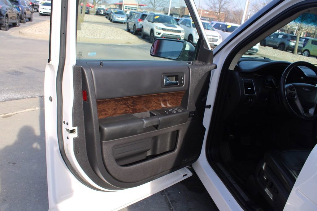 Used 2016 Ford Flex Limited w/ Equipment Group 303A image 22