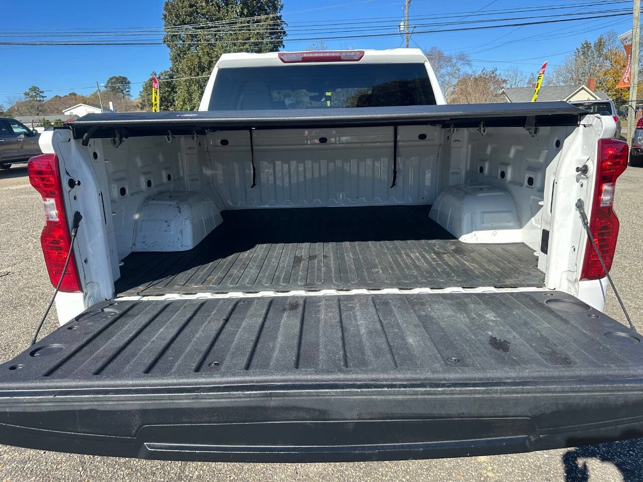 Used 2021 Chevrolet Silverado 1500 LT image 20