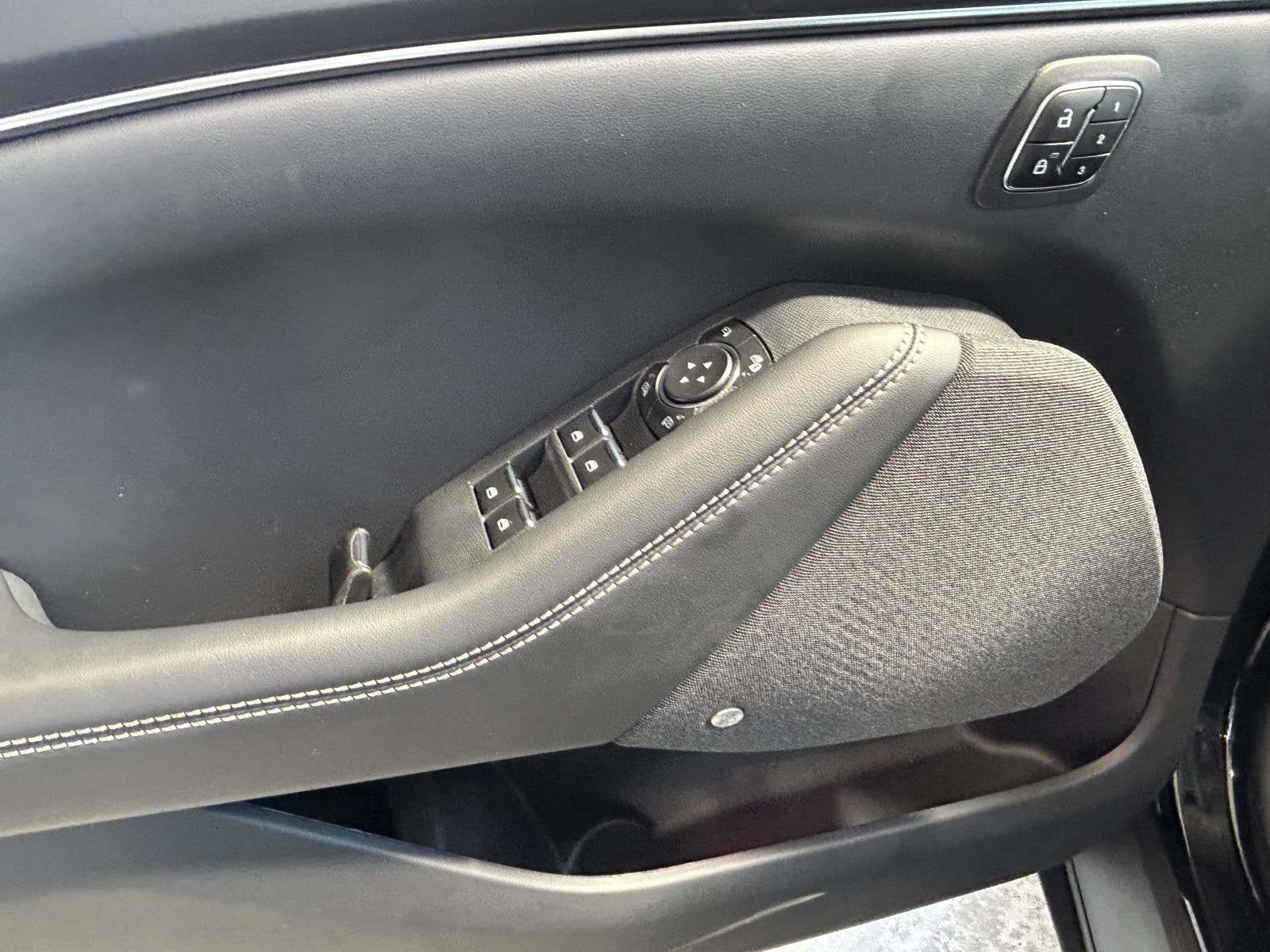 Used 2025 Ford Mustang Mach-E Premium RWD image 19