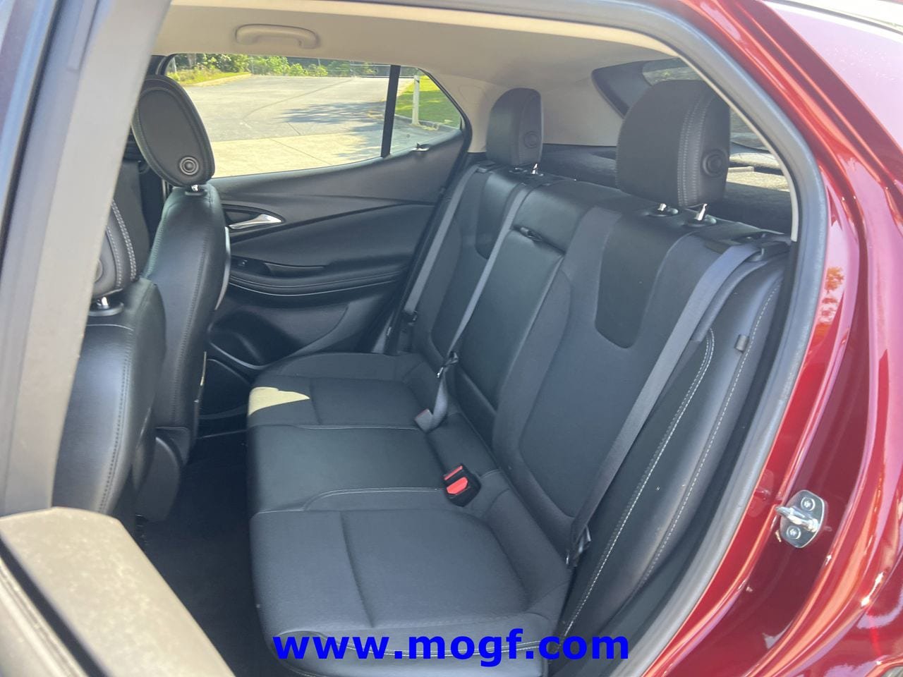 Used 2022 Buick Encore GX Select FWD image 18