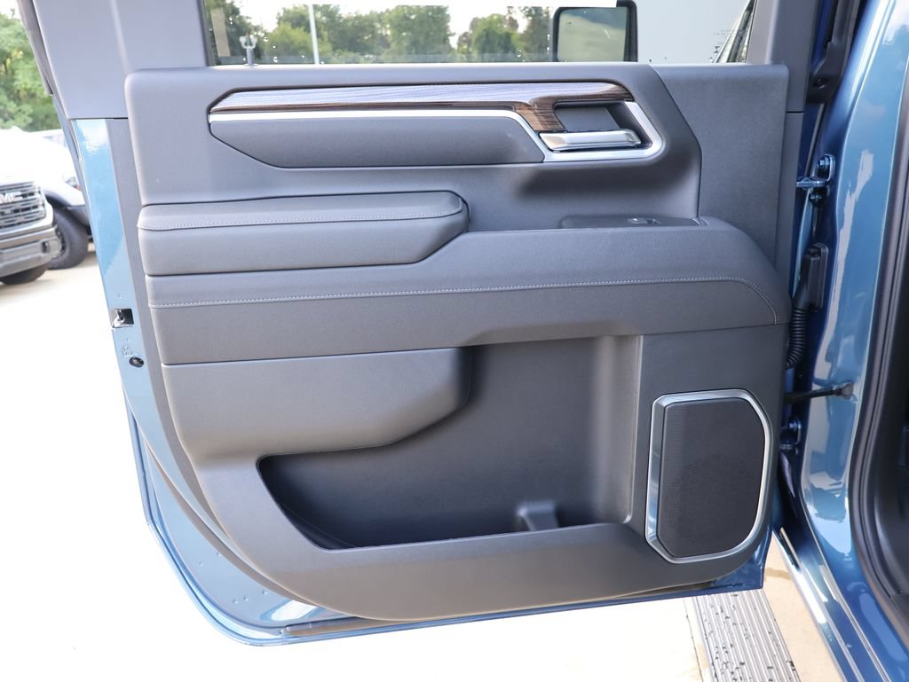 New 2026 Chevrolet Silverado 3500 LT AWD/4WD image 27