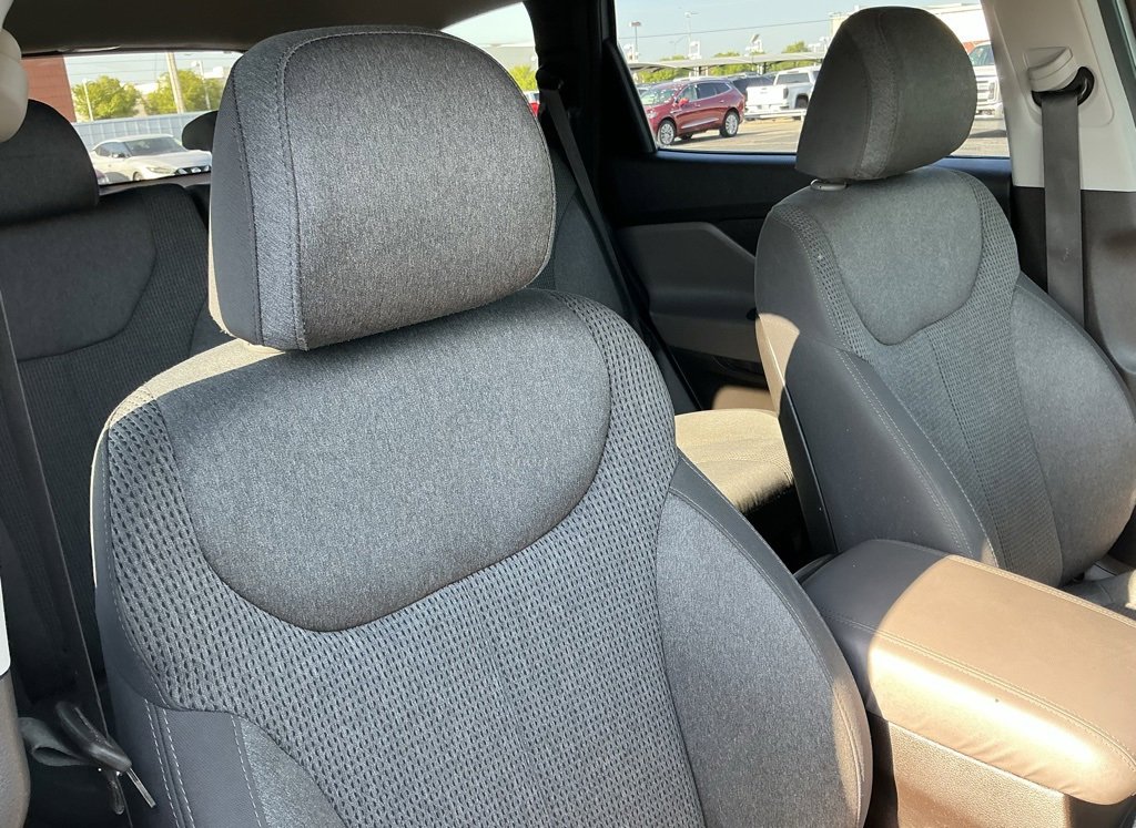 Used 2020 Hyundai Santa Fe SEL image 31