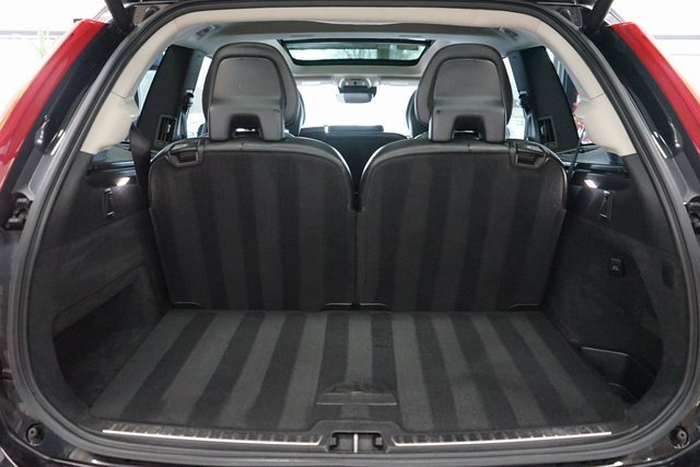 Used 2019 Volvo XC90 T5 Momentum w/ Protection Package image 52