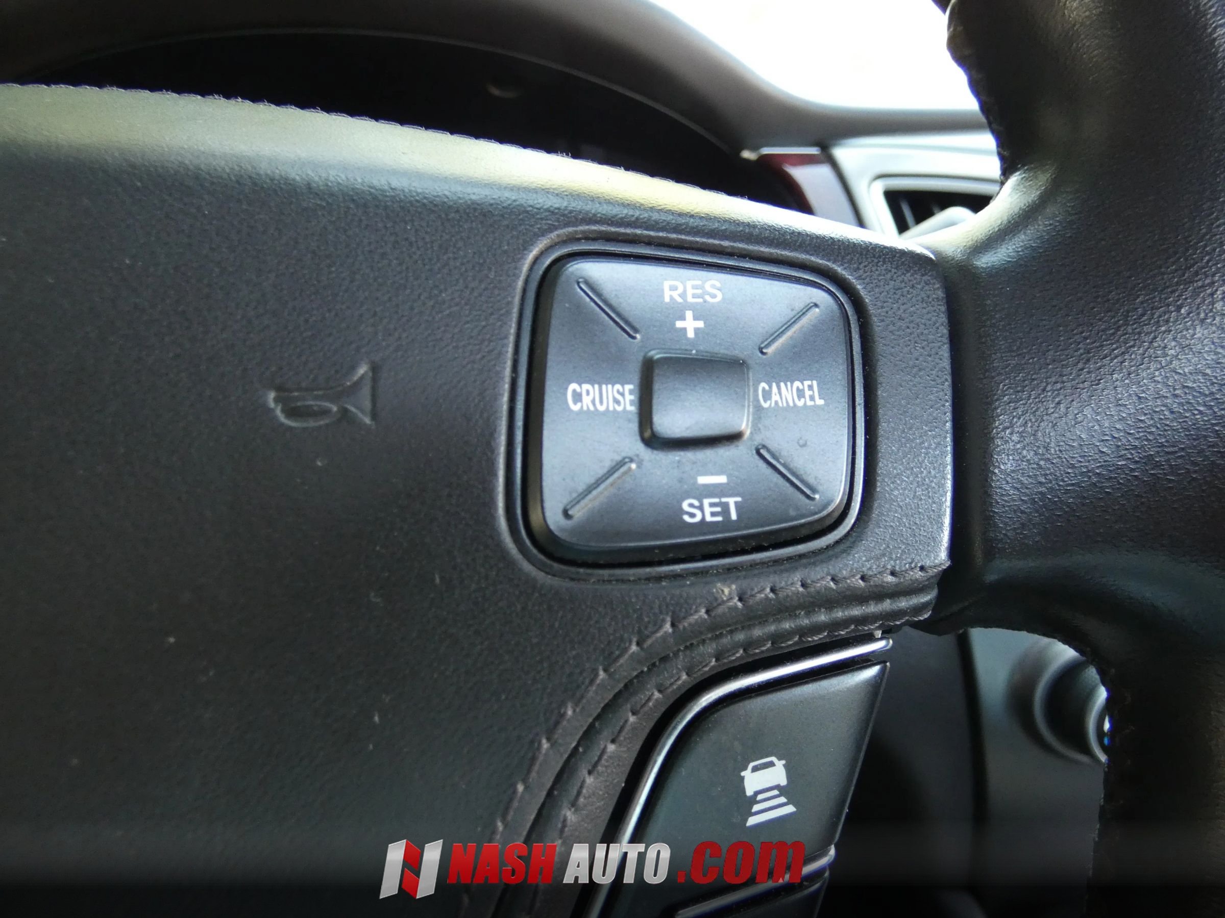 Used 2013 Hyundai Equus Signature RWD image 67