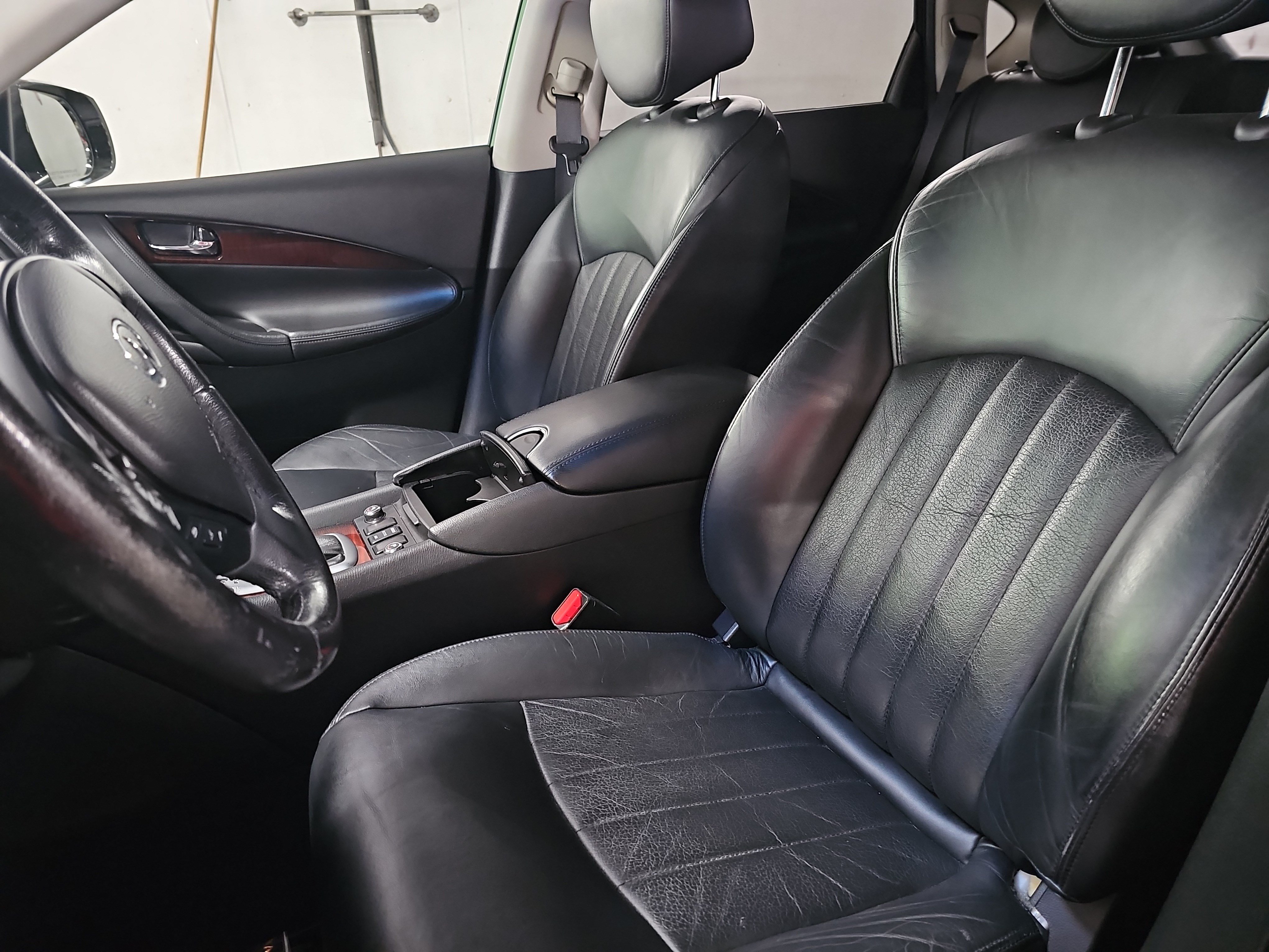 Used 2016 INFINITI QX50 2WD w/ Premium Plus Package image 15