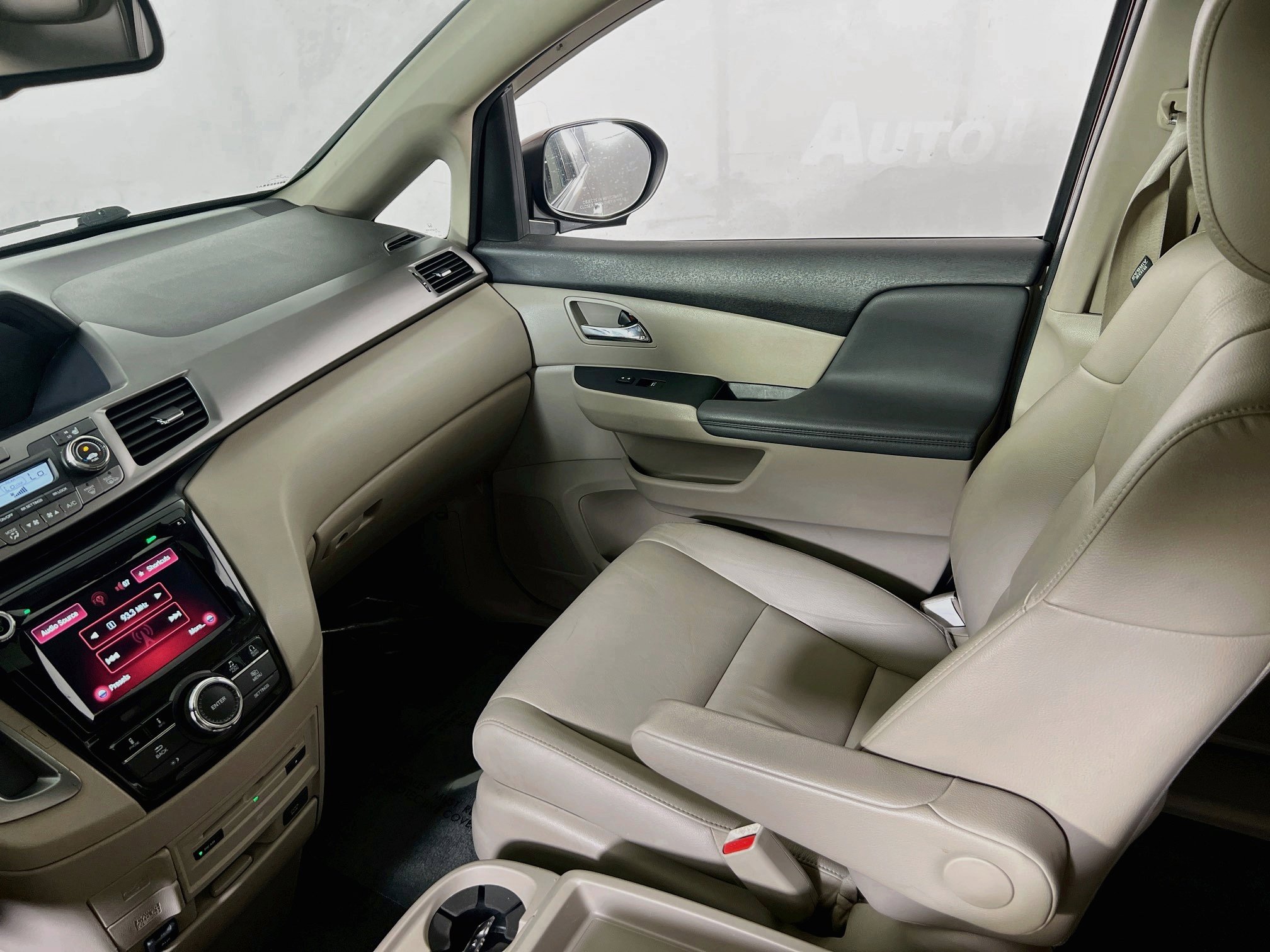 Used 2016 Honda Odyssey EX-L image 23