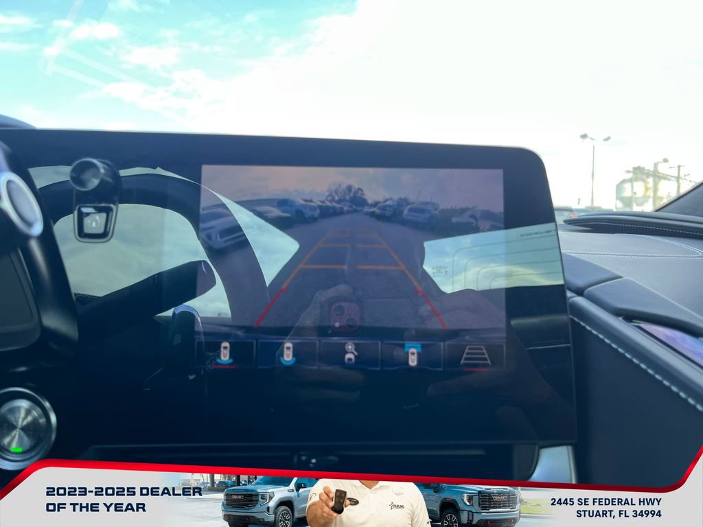 Used 2024 Chevrolet Corvette Stingray Premium Conv w/ 3LT image 23