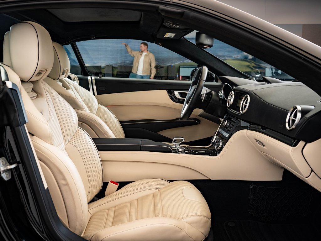 Used 2013 Mercedes-Benz SL 63 AMG image 28