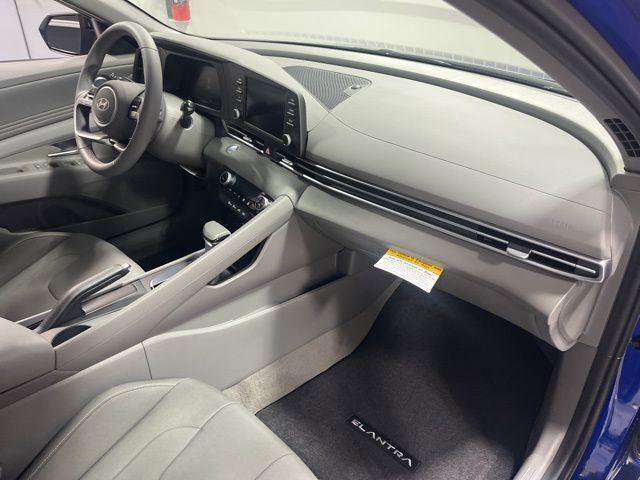 New 2026 Hyundai Elantra Sport image 22