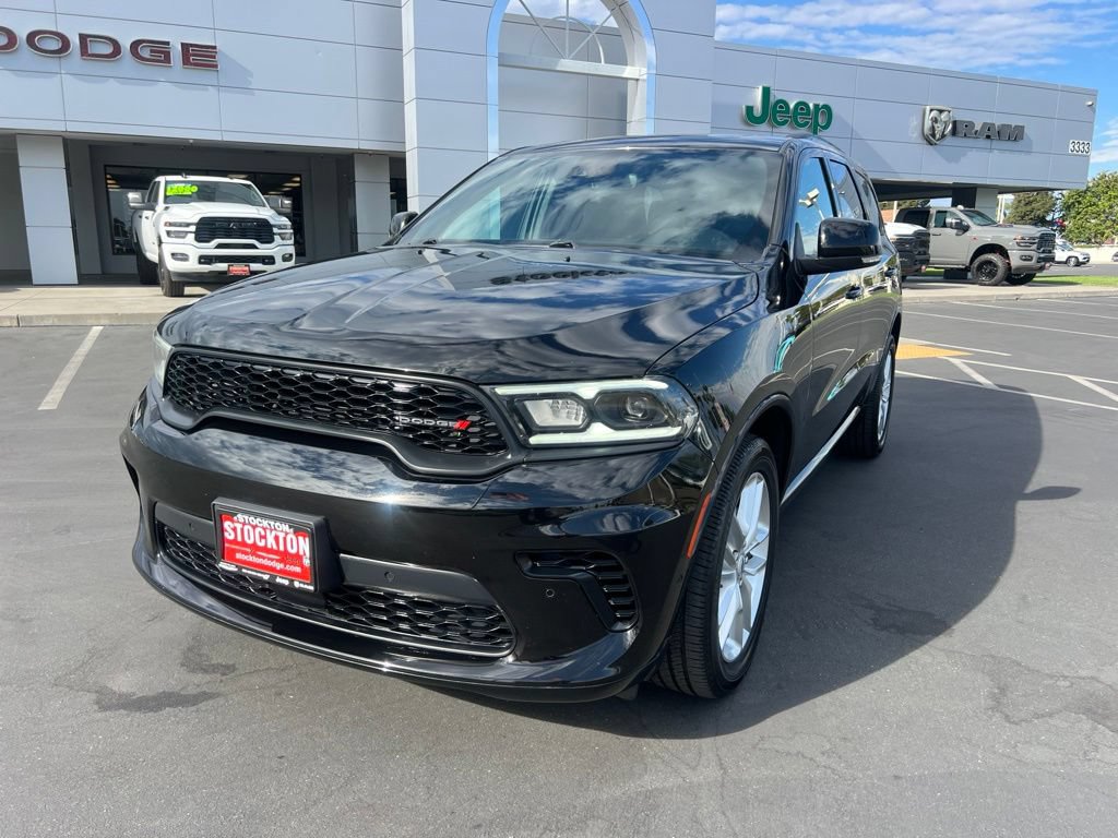 Used 2025 Dodge Durango GT AWD/4WD image 4