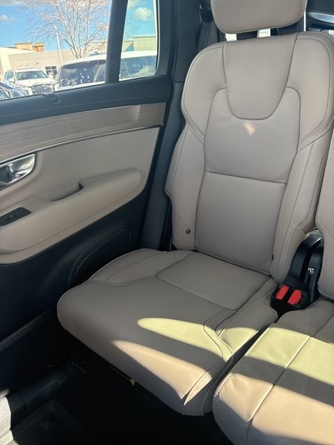 New 2026 Volvo XC90 T8 Ultra w/ Protection Package AWD/4WD image 21