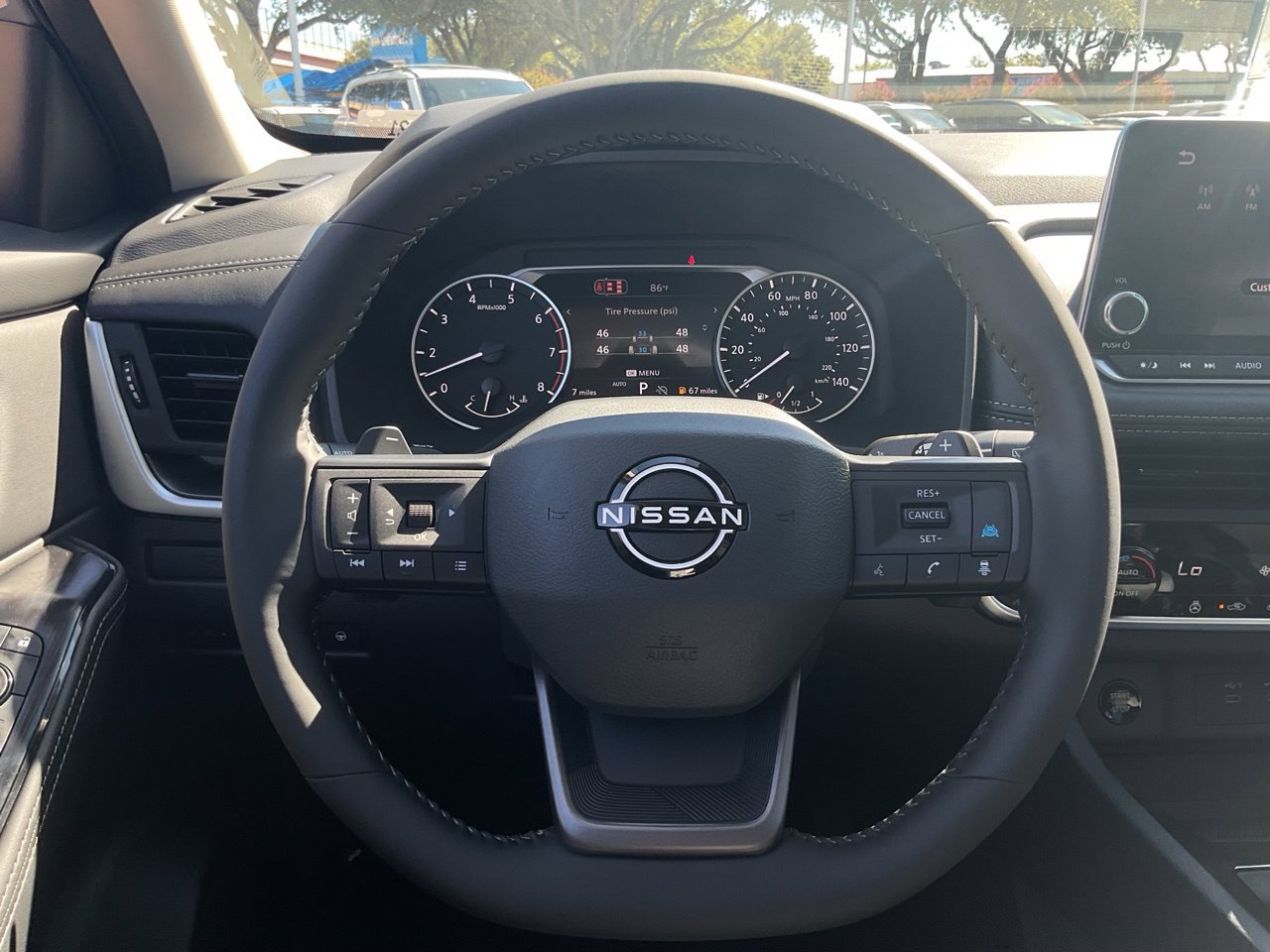 New 2027 Nissan Rogue Dark Armor AWD/4WD image 32