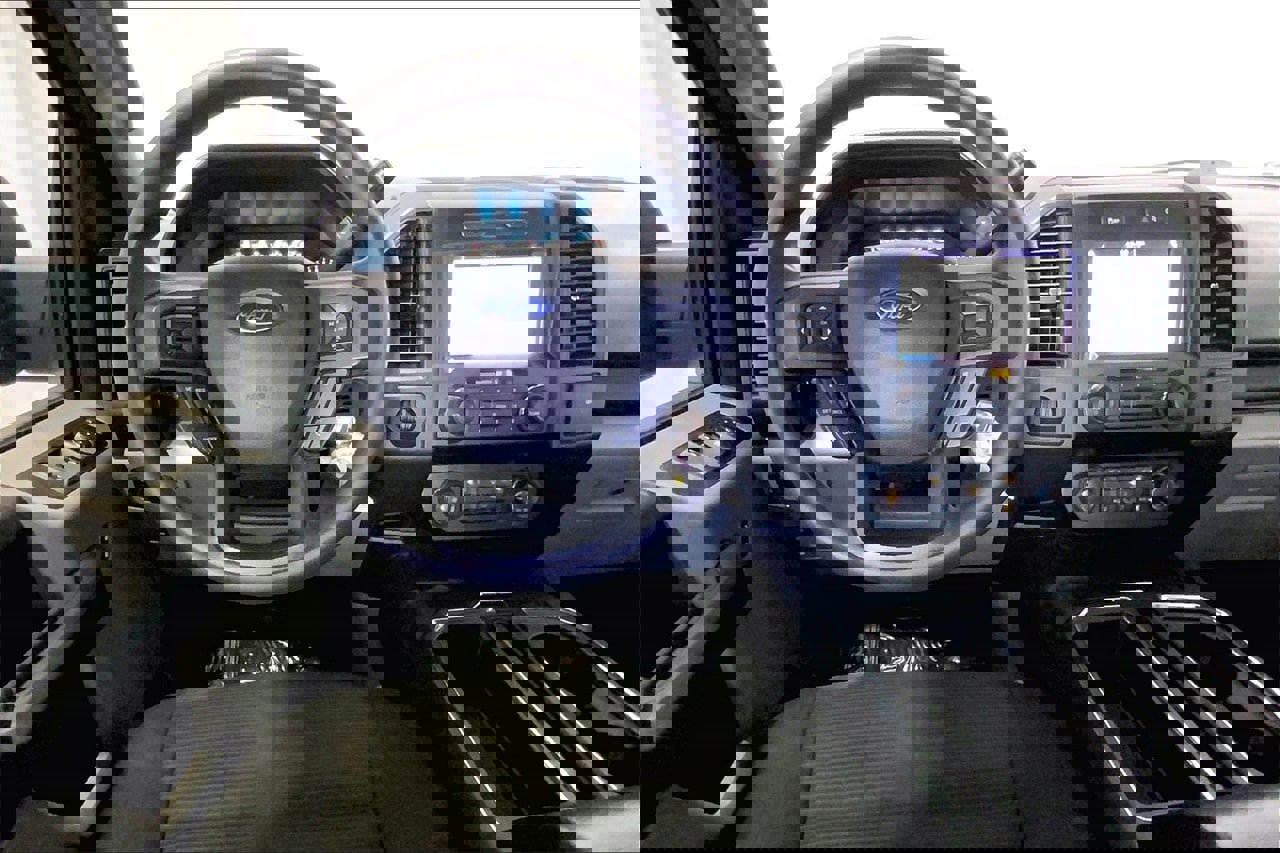 Used 2019 Ford F150 XL w/ Equipment Group 101A Mid image 4