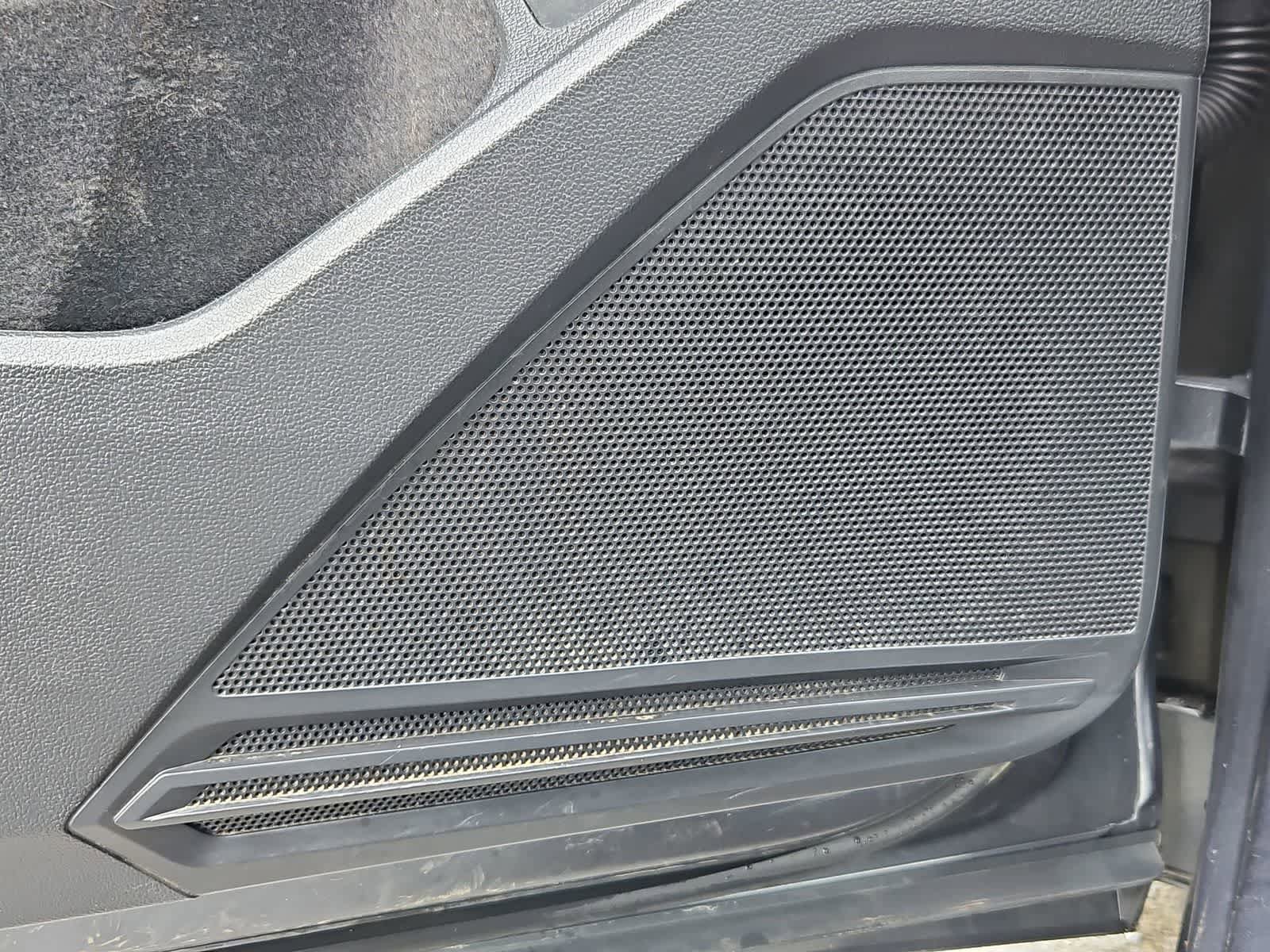 Certified 2022 Volkswagen Tiguan SE image 28