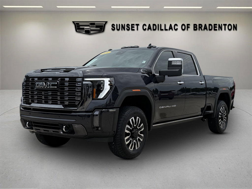Used 2024 GMC Sierra 3500 Denali Ultimate AWD/4WD image 7