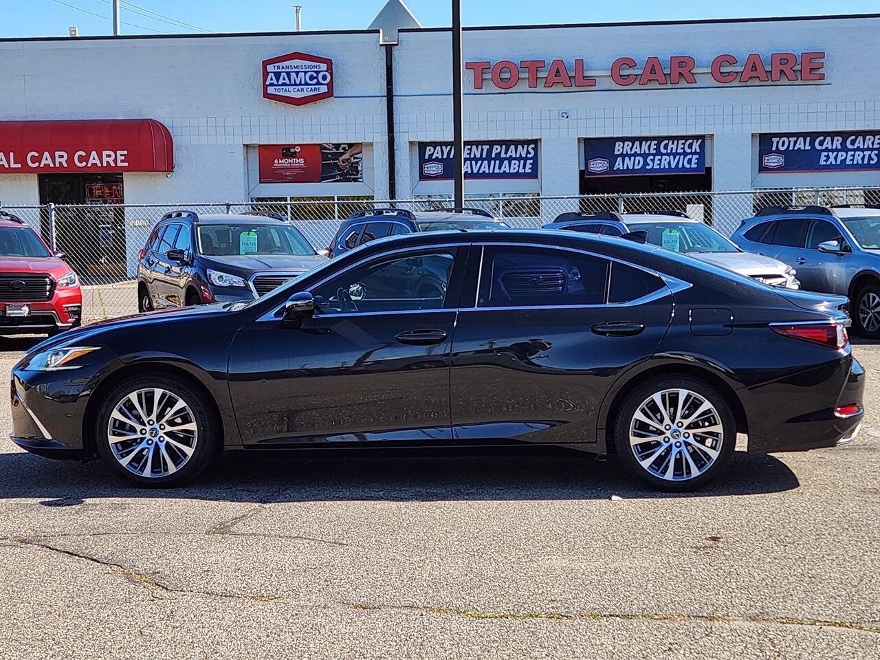 Used 2020 Lexus ES 350 w/ Premium Package FWD image 3