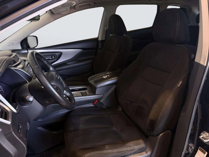 Used 2019 Nissan Murano SV w/ Premium Package image 31