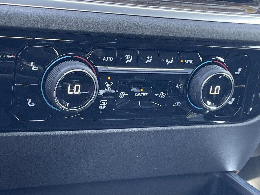 Used 2022 Chevrolet Silverado 1500 LT Trail Boss w/ LT Trail Boss Premium Package image 24