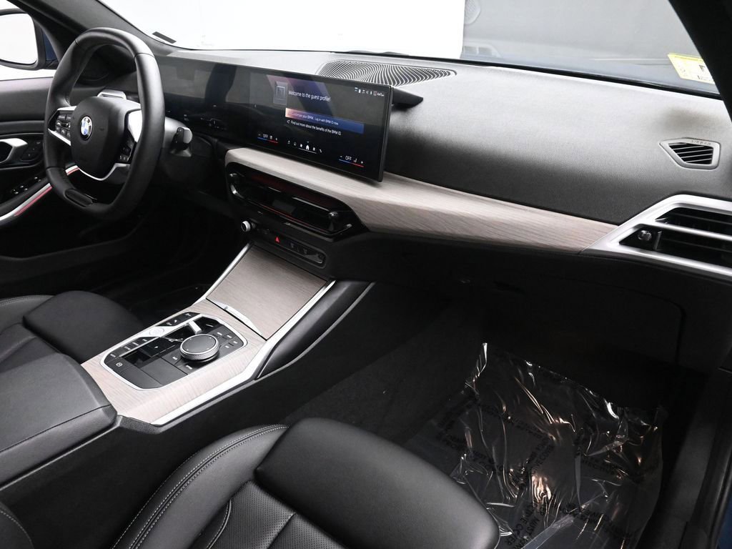 Used 2025 BMW 330i xDrive Sedan image 20
