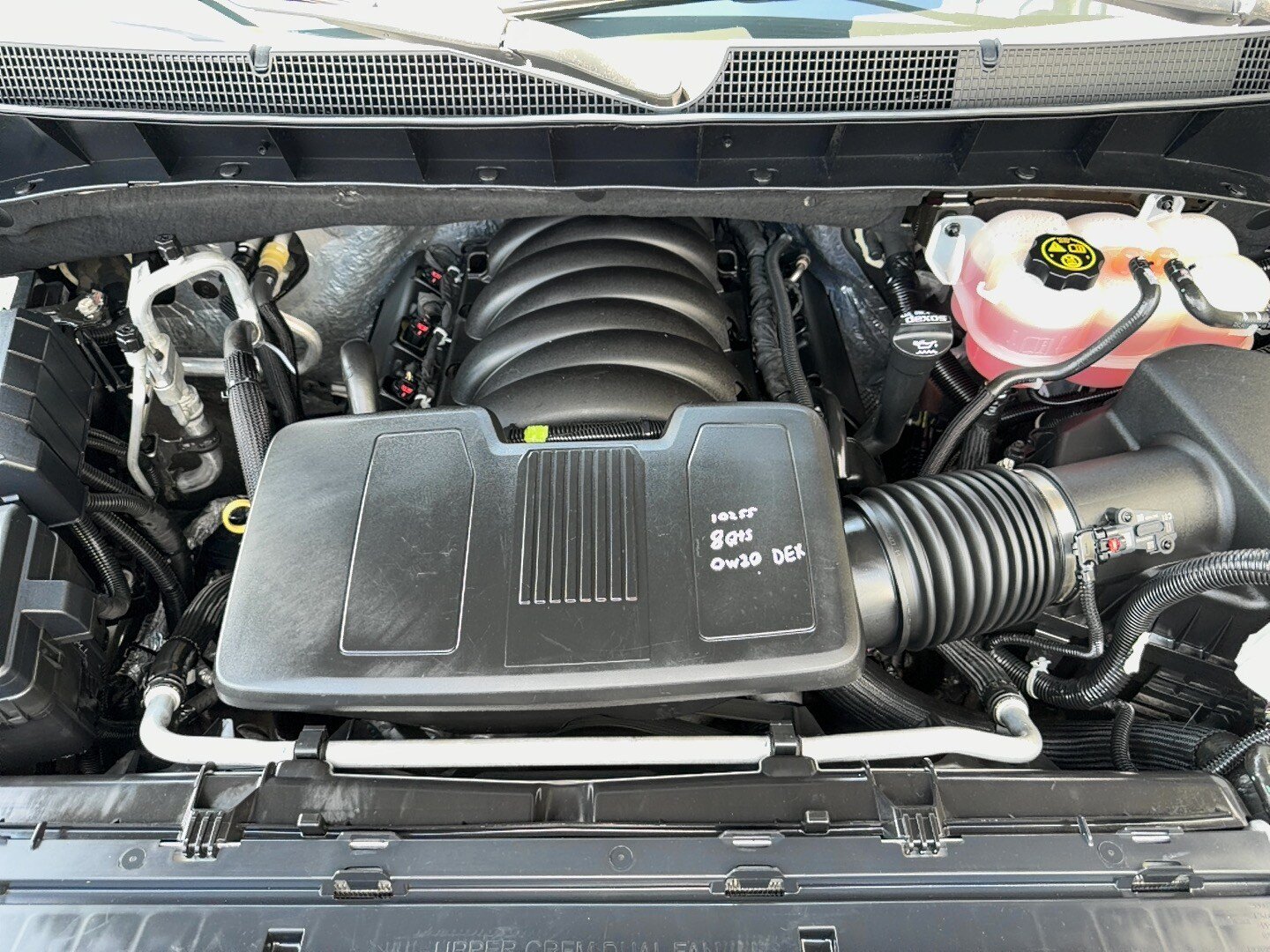 Used 2019 Chevrolet Silverado 1500 LTZ w/ LTZ Plus Package AWD/4WD image 31