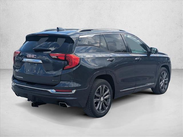 Used 2018 GMC Terrain Denali w/ Driver Alert Package II FWD image 5