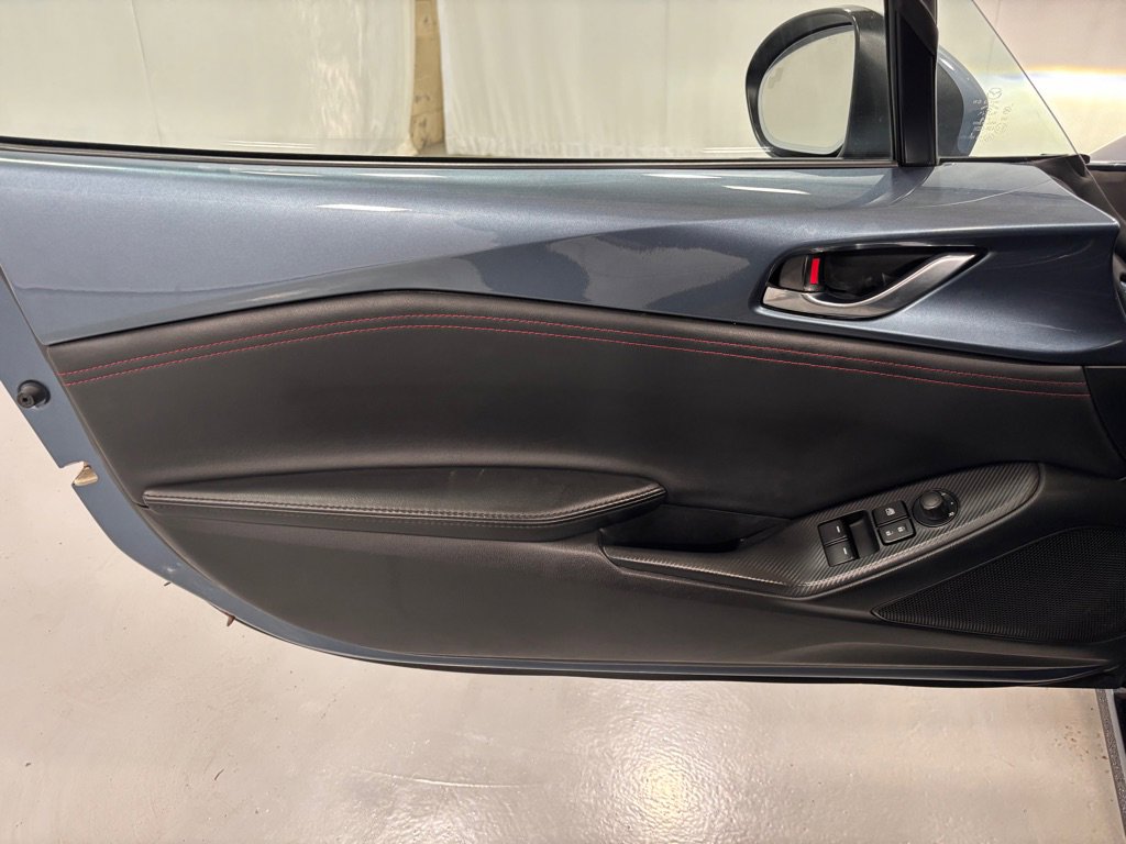 Used 2016 MAZDA MX-5 Miata Grand Touring image 15