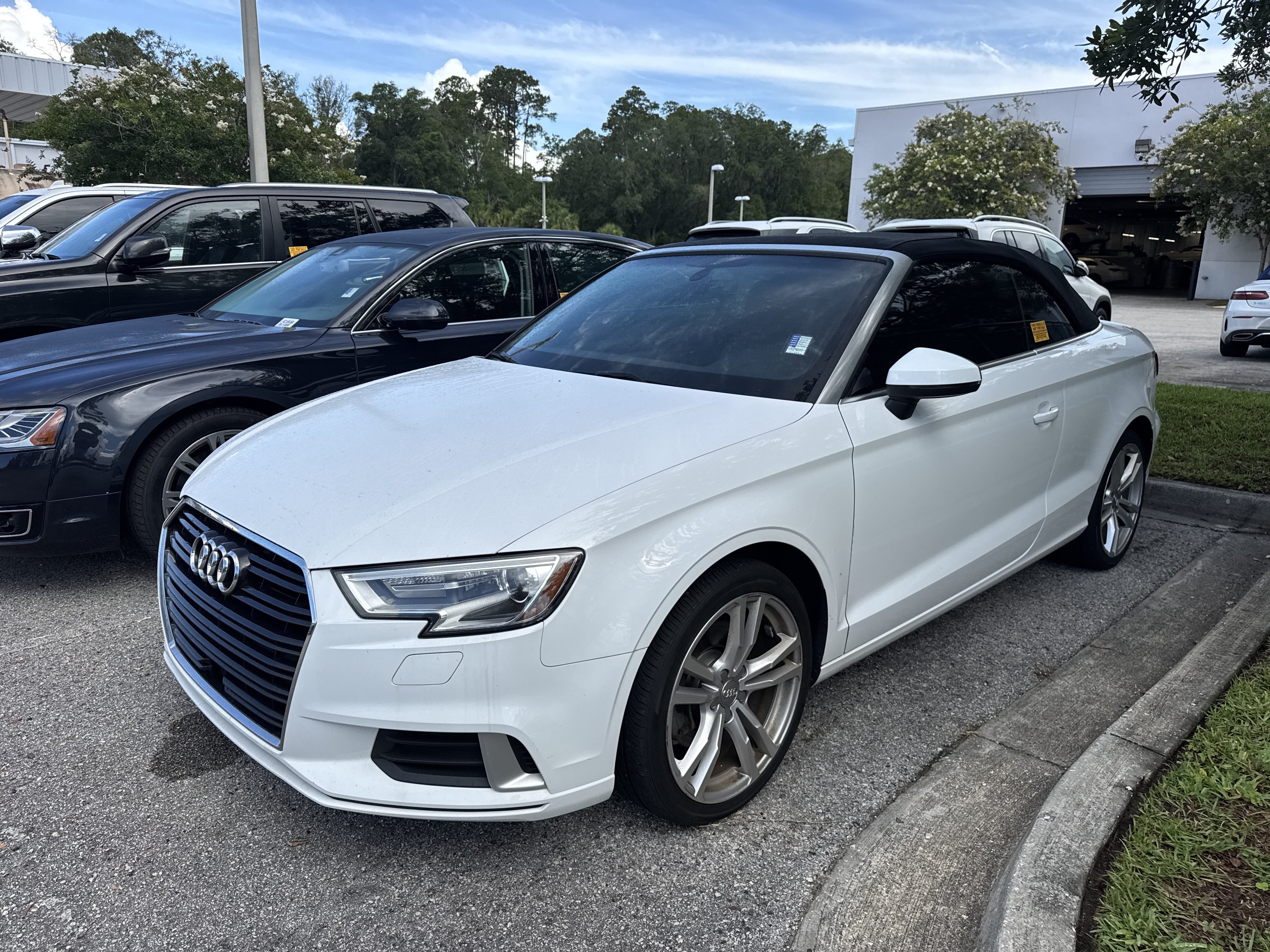 Used 2018 Audi A3 2.0T Premium FWD image 4