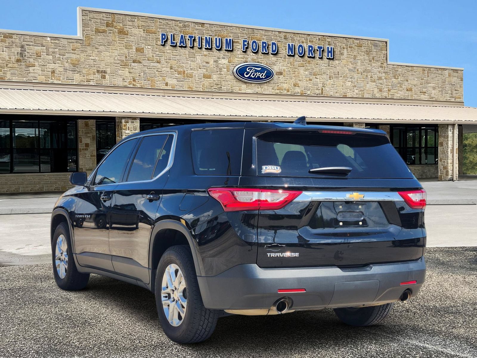 Used 2021 Chevrolet Traverse LS w/ LPO, Floor Liner Package FWD image 4