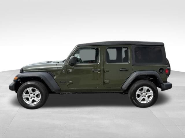 Used 2022 Jeep Wrangler Unlimited Sport AWD/4WD image 12