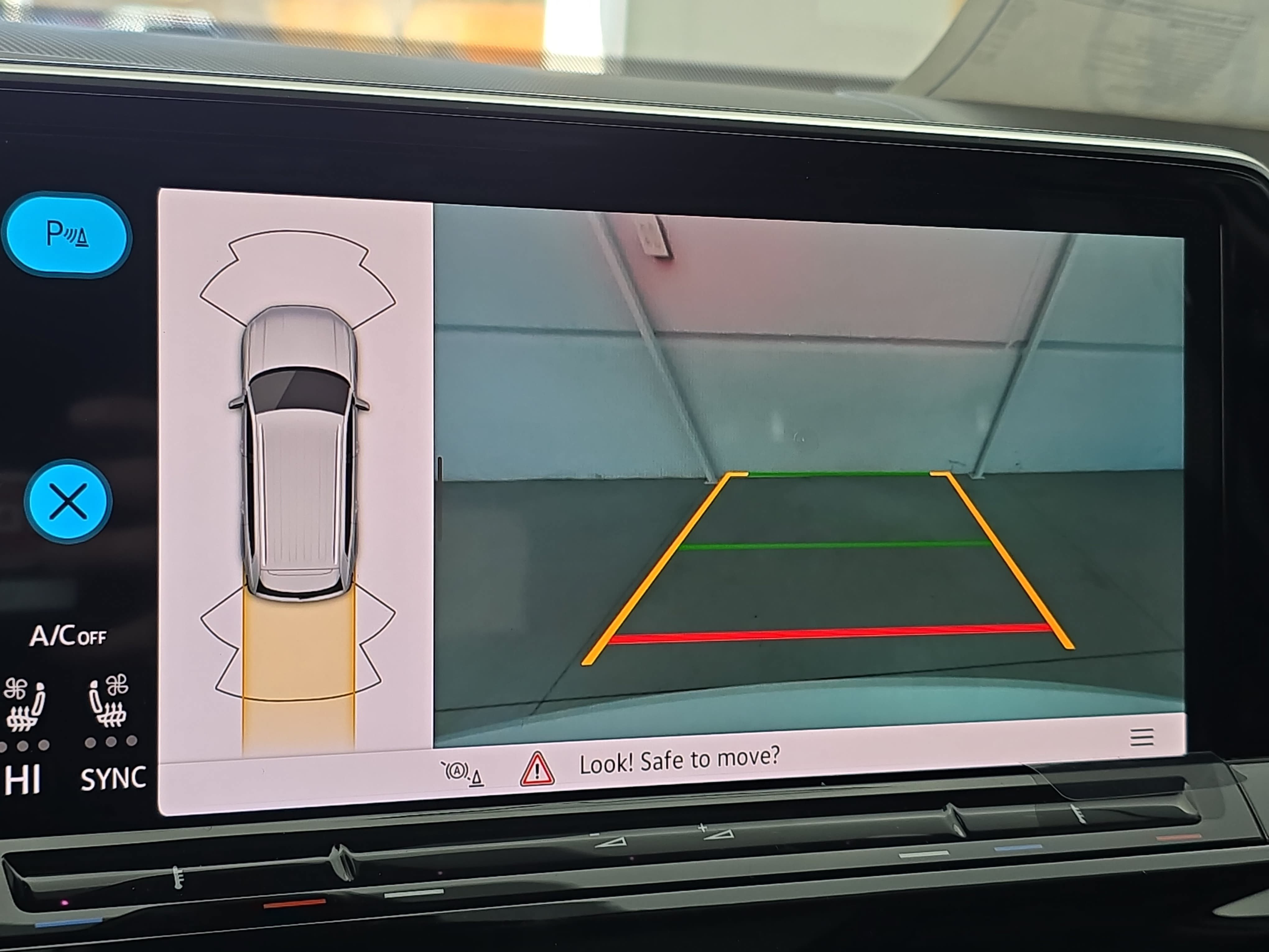 New 2026 Volkswagen Atlas SE FWD image 24