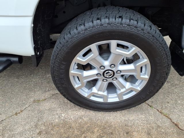 Used 2021 Nissan Titan SV w/ SV Convenience Package image 21