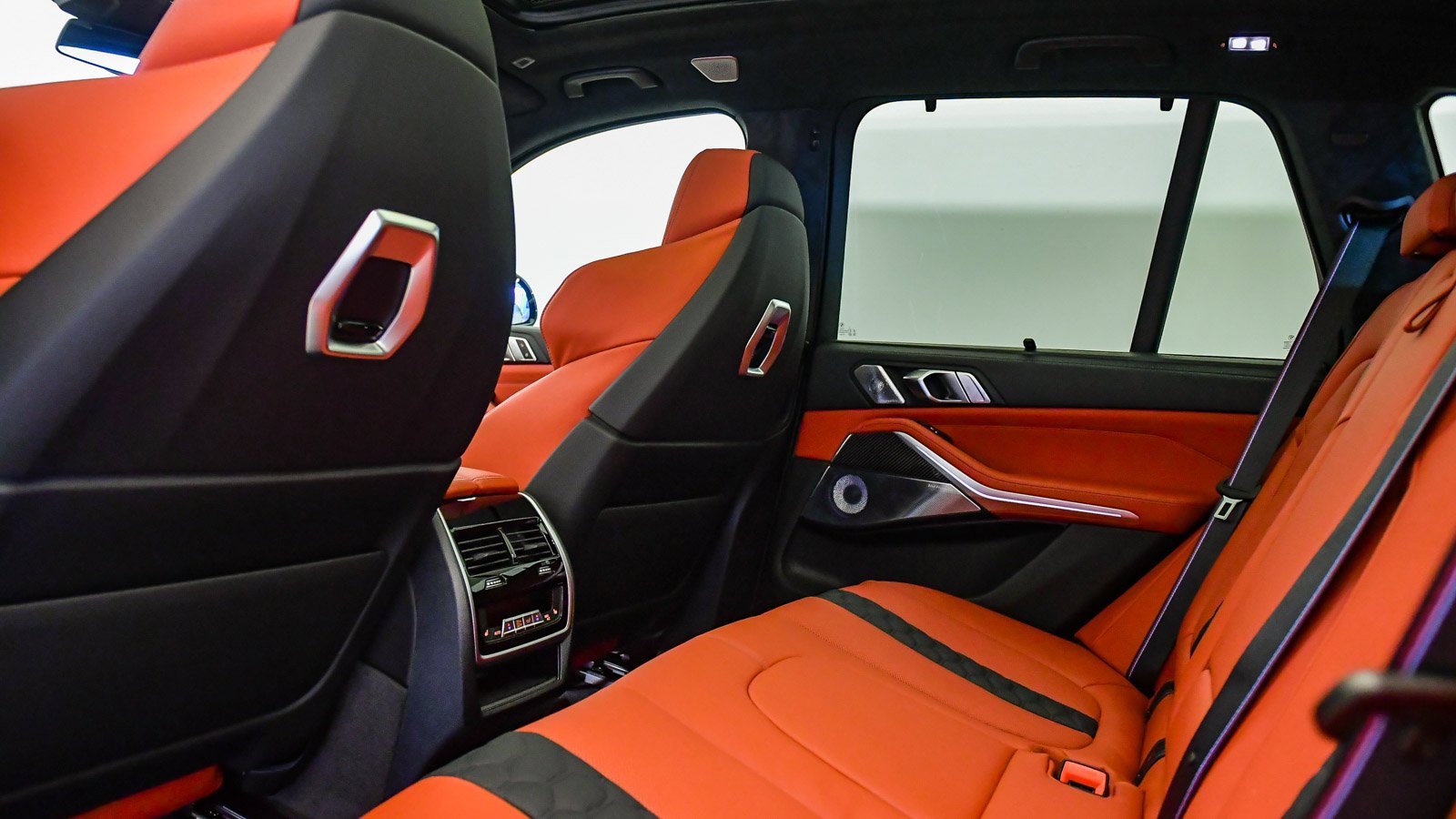 New 2026 BMW X5 M Competition w/ Executive Package image 33