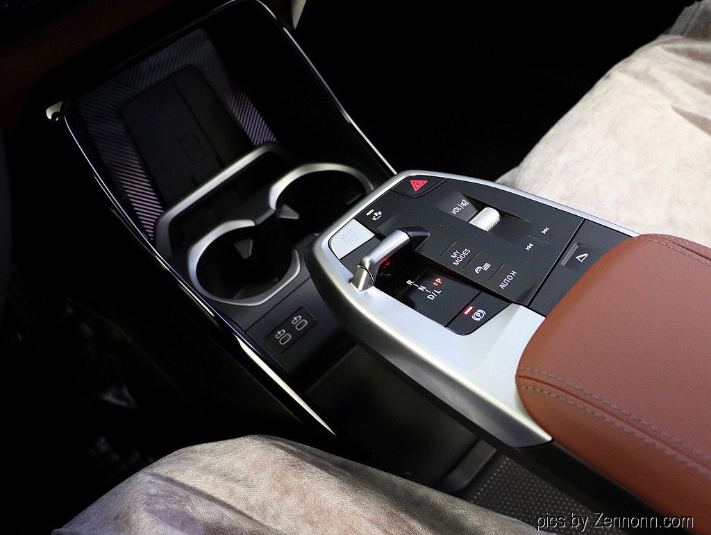 Used 2026 BMW X1 xDrive28i w/ Convenience Package image 15