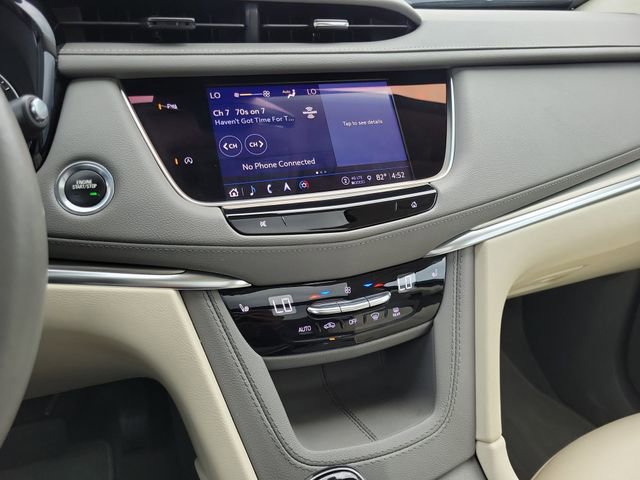 Certified 2023 Cadillac XT5 Premium Luxury FWD image 28