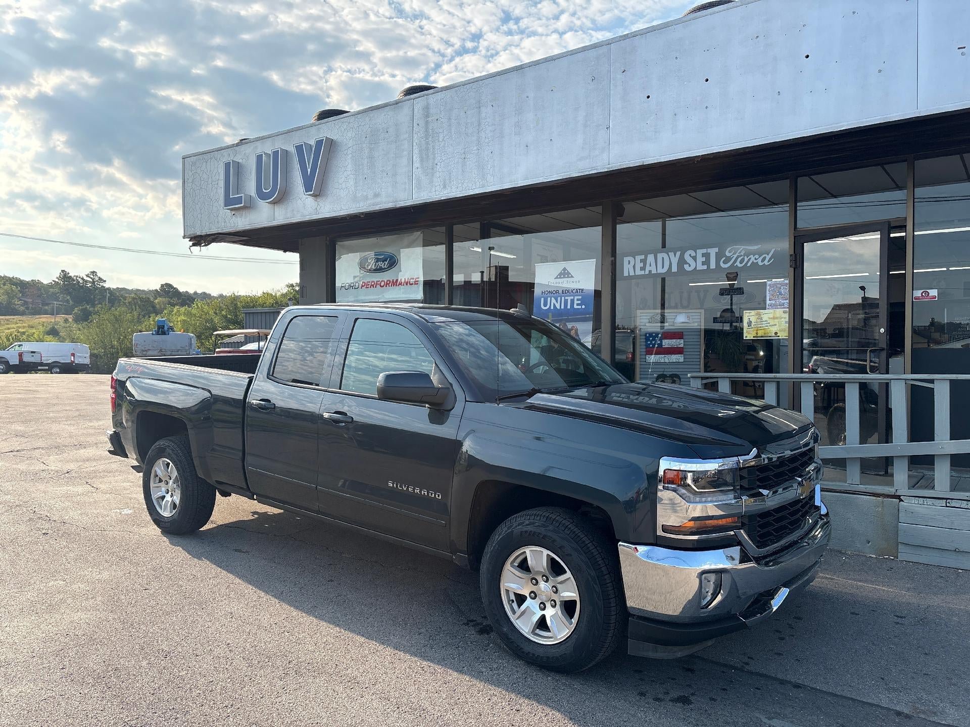 Used 2018 Chevrolet Silverado 1500 LT w/ All Star Edition