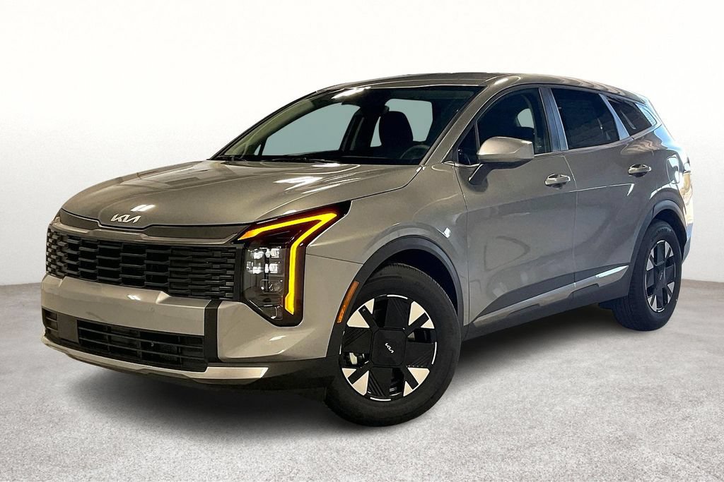 Used 2026 Kia Sportage LX FWD image 2