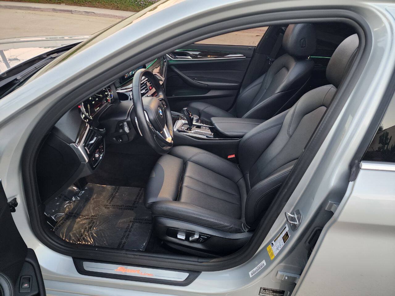 Used 2018 BMW 530i RWD image 13